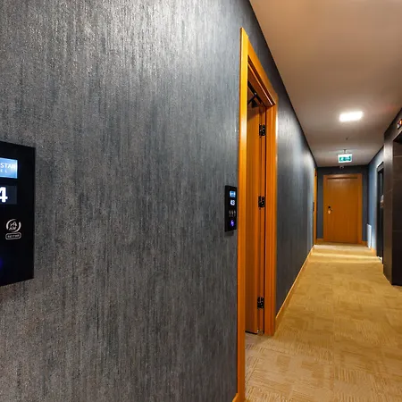 Hotel North Star 3*