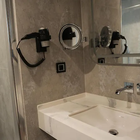 North Star Hotel