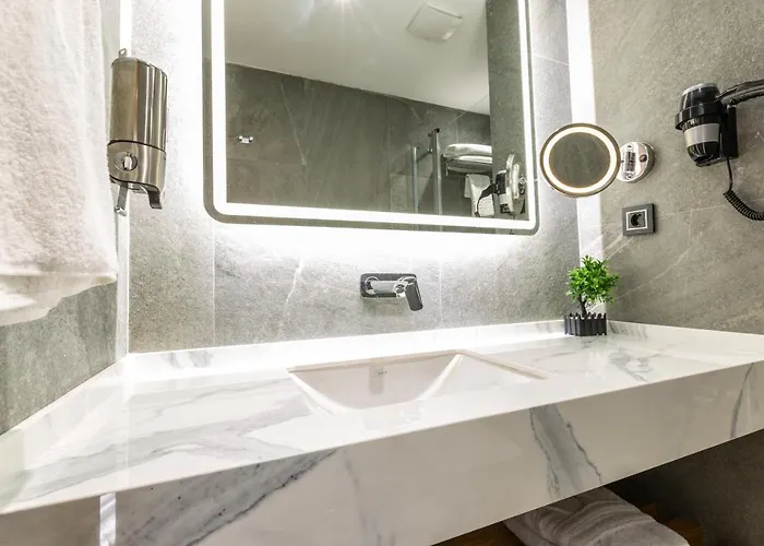 North Star Ξενοδοχείο 4*